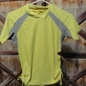 Rash Sun protection upf 50+ Shirt Womens~Pocket in back~Green Beanz